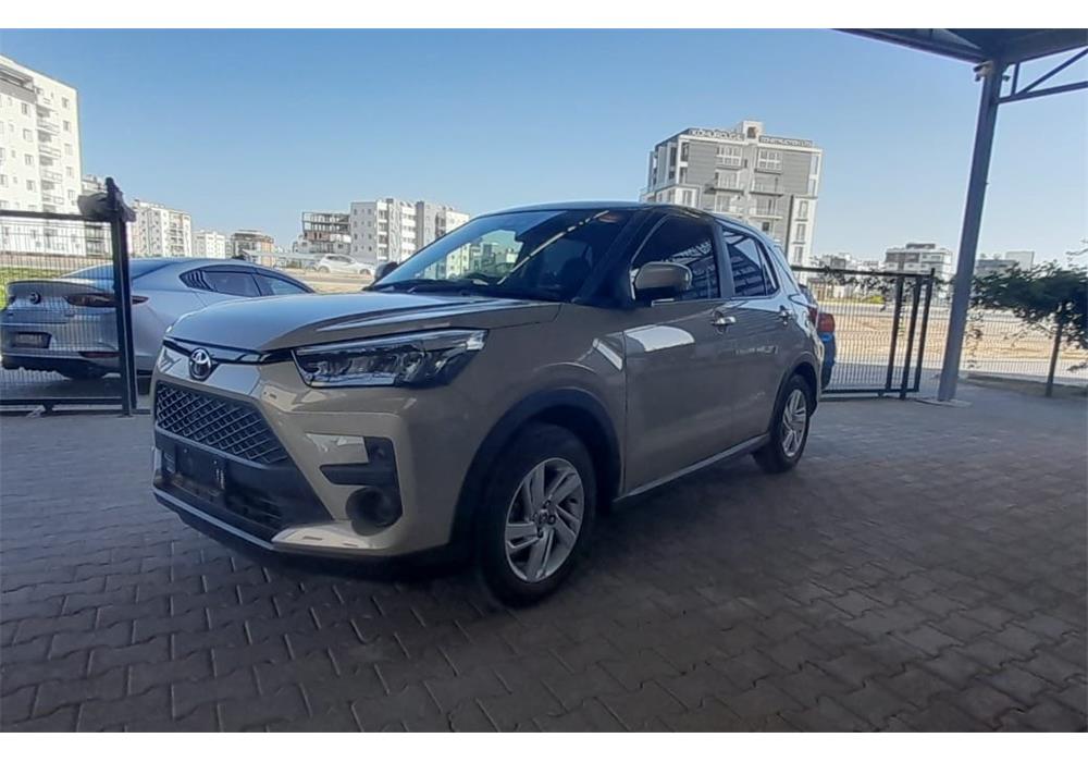 2020 MODEL TOYOTA RAİZE / SUV / SALON 